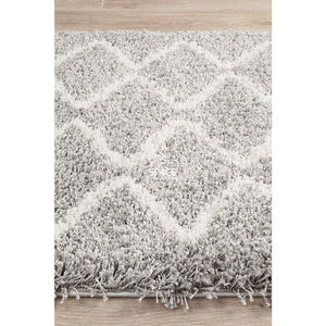 Saffron 22 Silver Runner Rug - Indoor Hallway Runner - Rug Culture