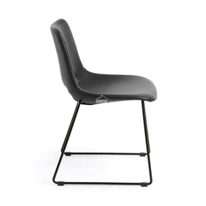 Ziggy Chair - Black PU - Indoor Dining Chair - La Forma