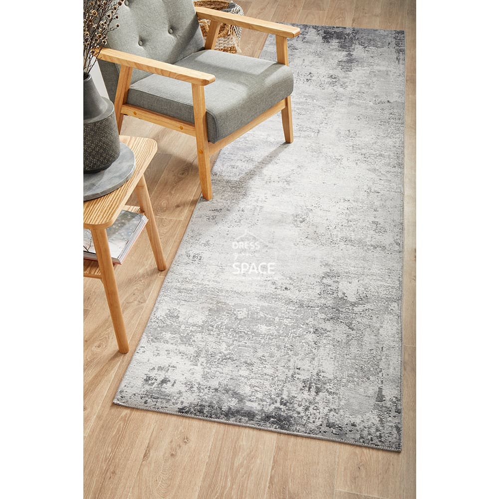 Illusions 156 Silver Runner Rug - Indoor Hallway Runner - RUG CULTURE