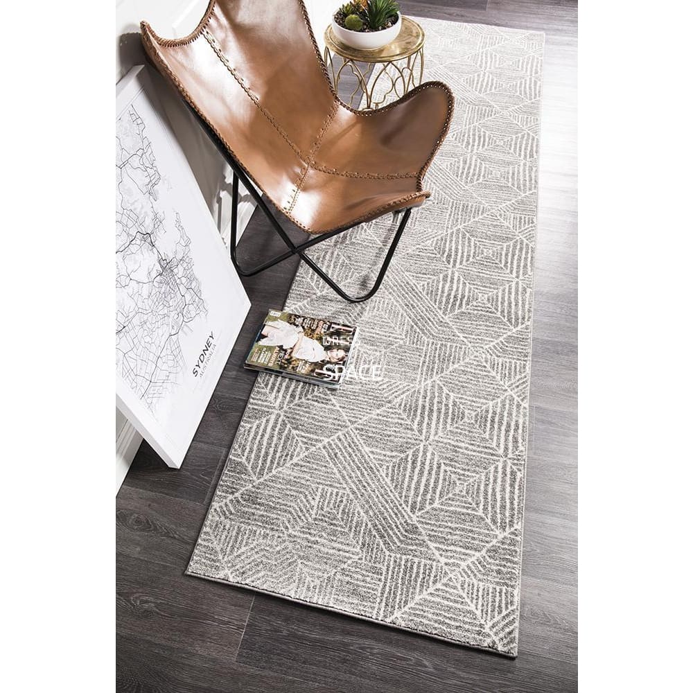 Oasis Kenza Contemporary Silver Runner Rug - Indoor Hallway Runner - Rug Culture