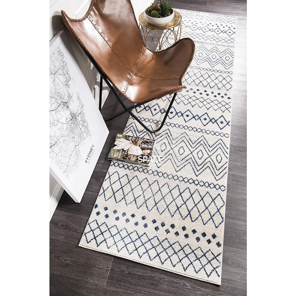 Oasis Nadia White Blue Rustic Tribal Runner Rug - Indoor Hallway Runner - Rug Culture
