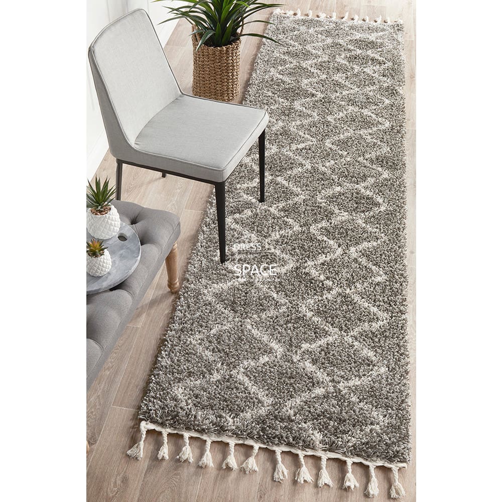 Saffron 11 Grey Runner Rug - Indoor Hallway Runner - Rug Culture